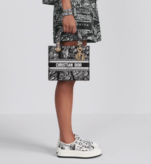 MEDIUM LADY D-LITE BAG Embroidery